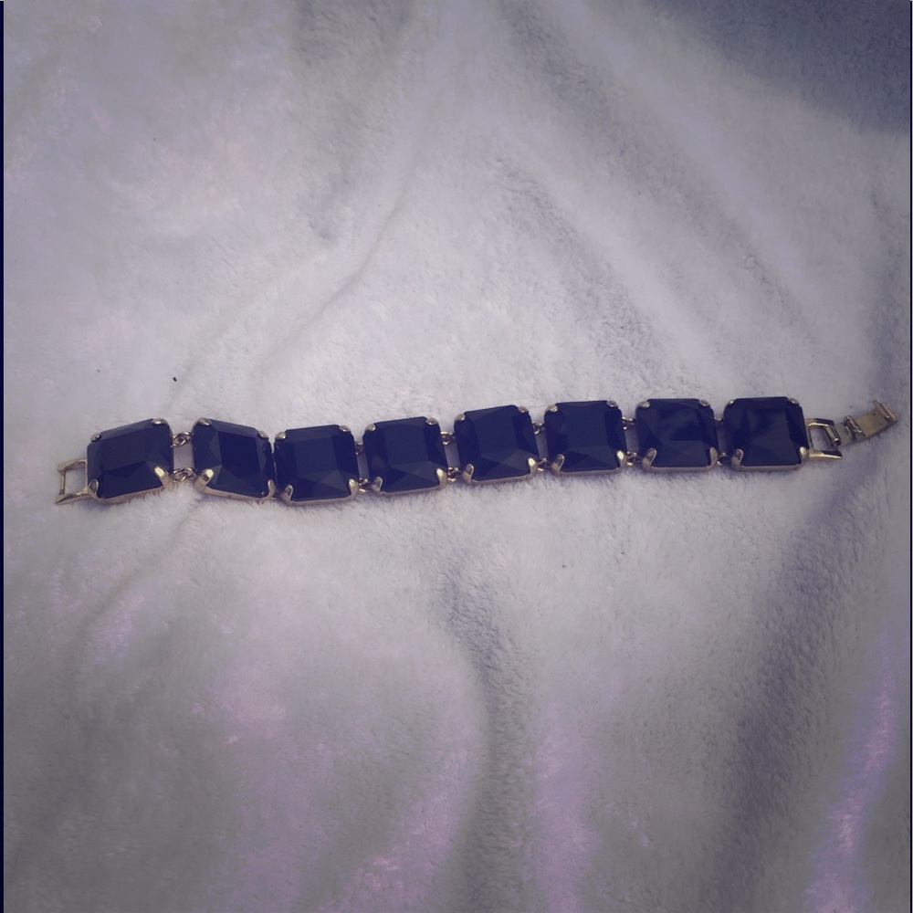 Black beveled glass bracelet